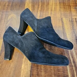 Stuart Weitzman Black Suede Heels Size 7